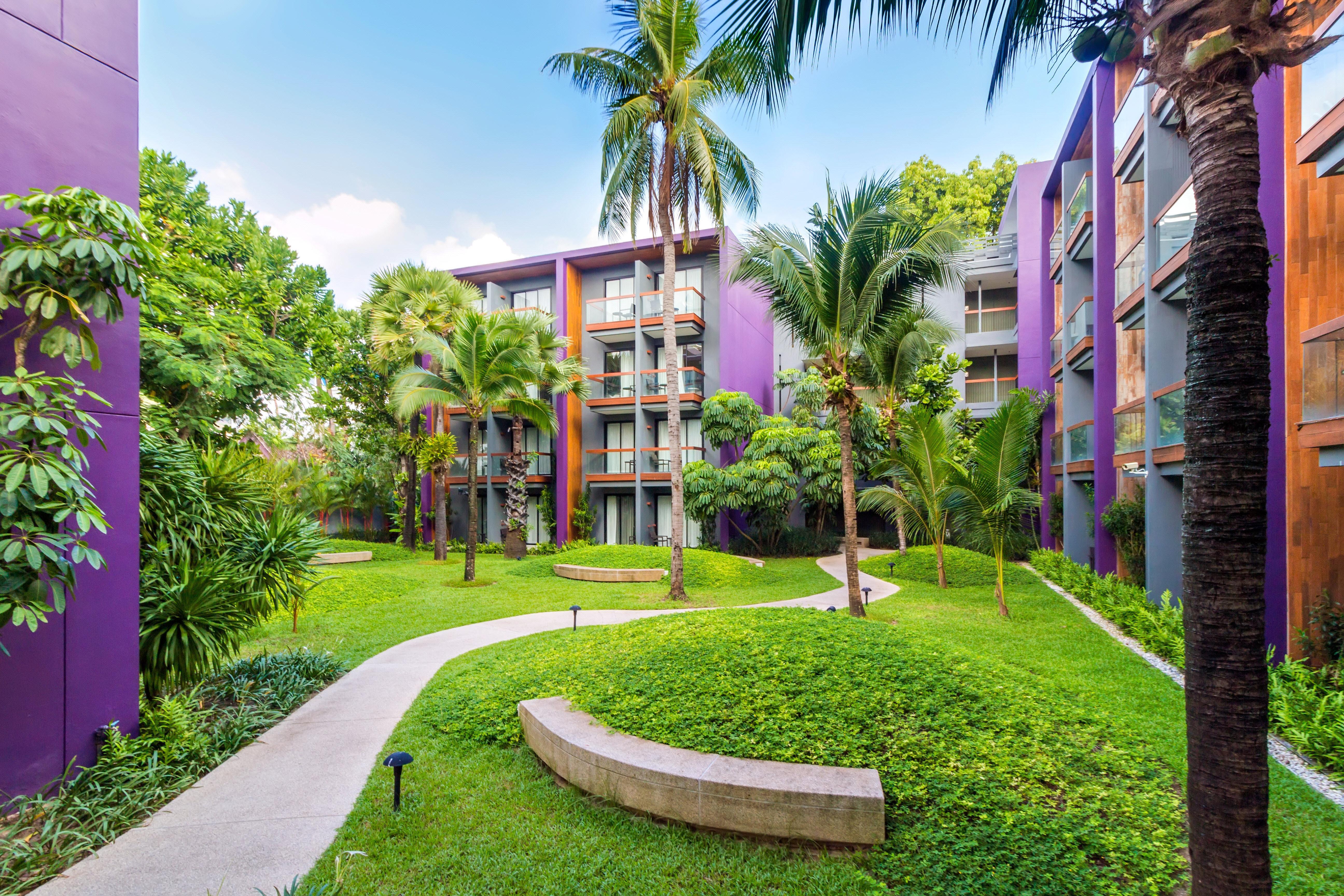 Holiday Inn Express Phuket Patong Beach Central, An Ihg Hotel Exterior foto